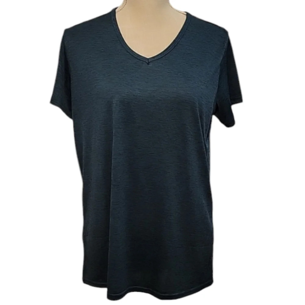 NWOT Real Essentials Workout Top